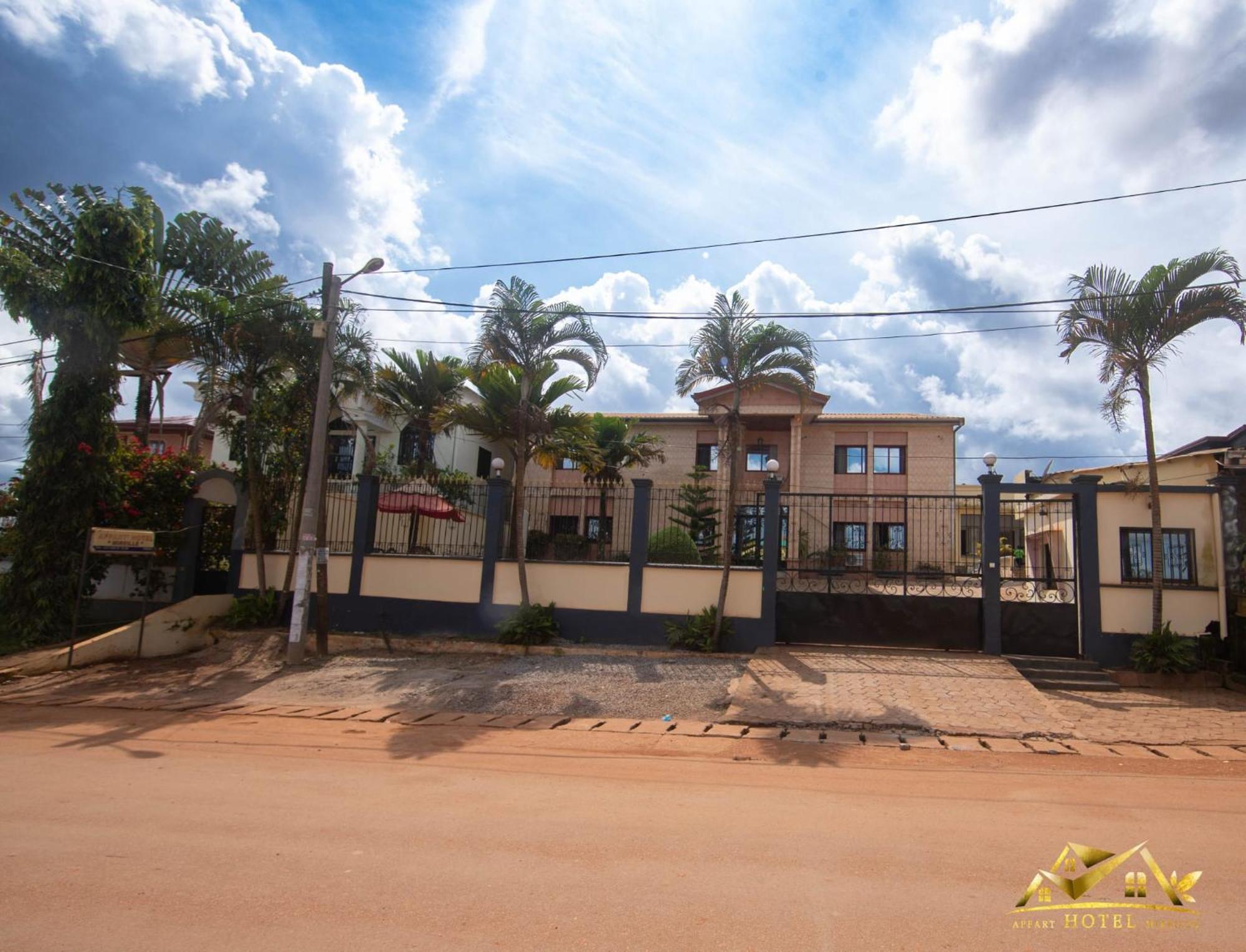 Appart Hotel Mireille Yaoundé Exteriör bild