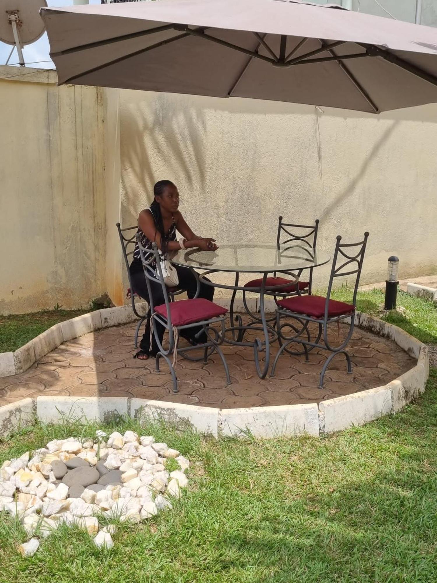Appart Hotel Mireille Yaoundé Exteriör bild